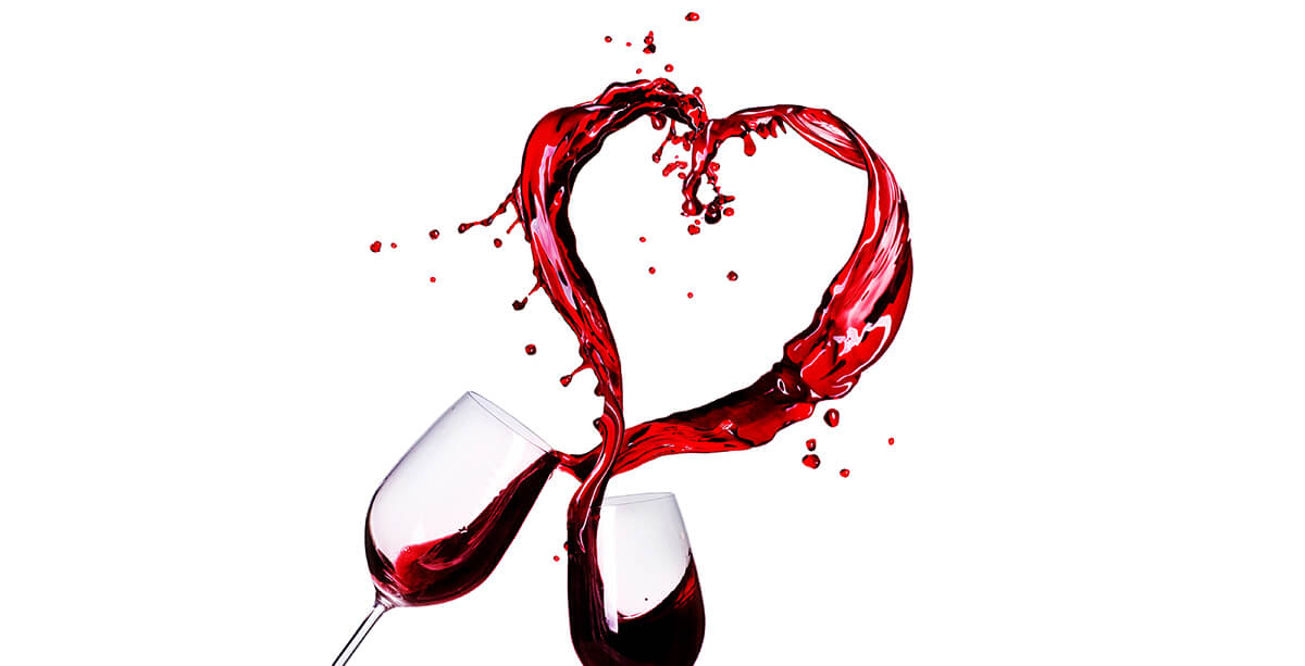 Bordeaux Vs Burgundy Wines heart